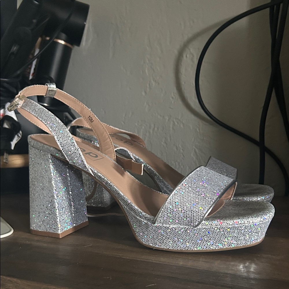 Holographic Chunky Heels